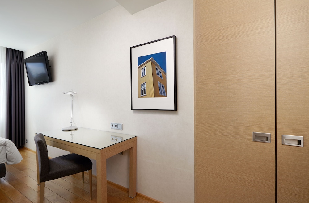 Hilton Reykjavik — Hotel rooms in Reykjavik, Capital Region