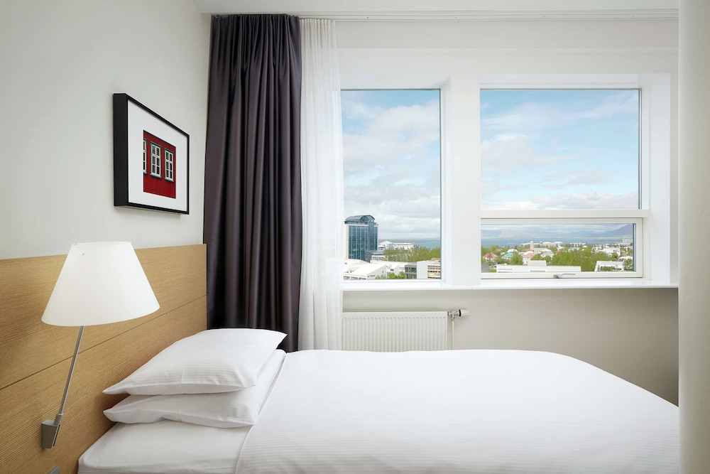 Hilton Reykjavik — Hotel rooms in Reykjavik, Capital Region
