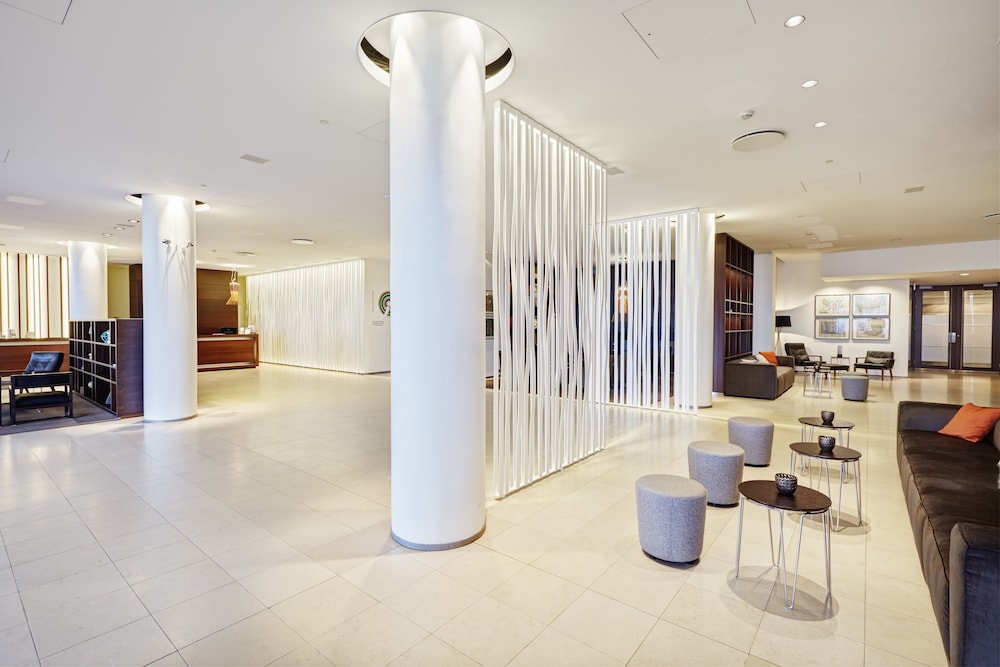 Hilton Reykjavik — Hotel building in Reykjavik, Capital Region