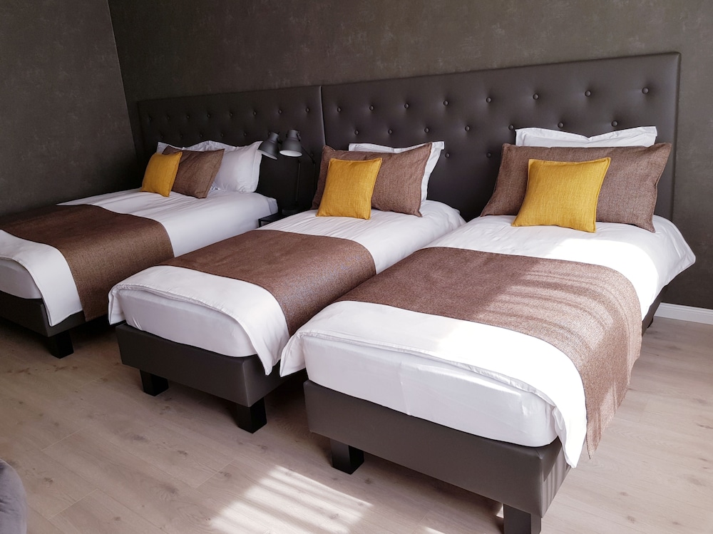 Hotel Ísland - Spa & Wellness Hotel — Hotel rooms in Reykjavik, Capital Region