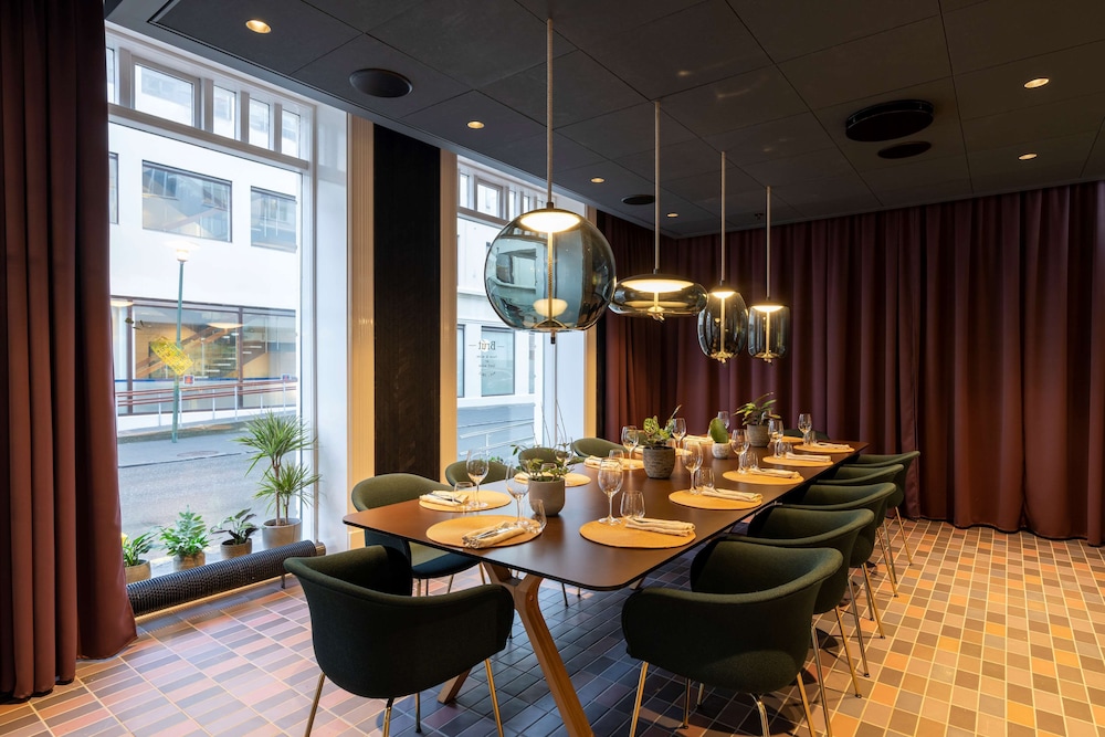 Radisson Blu 1919 Hotel, Reykjavik — Restaurant & bars in Reykjavik, Capital Region