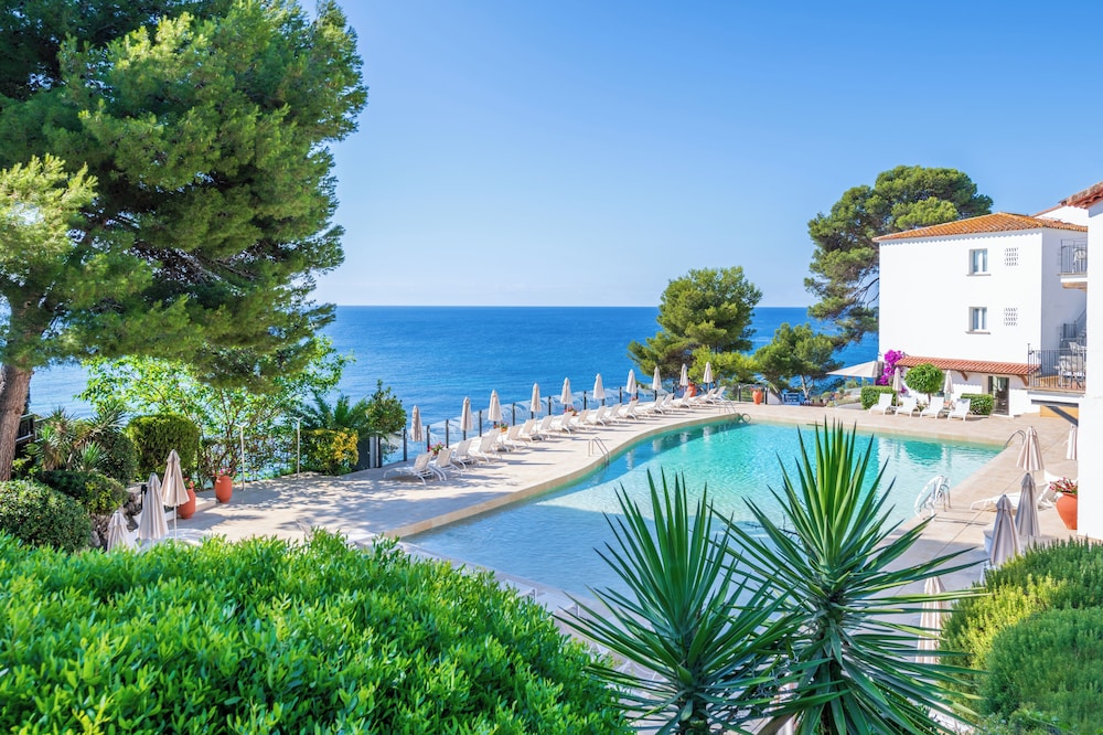 Park Hotel San Jorge & Spa by Escampa Hotels — Main photo in Calonge, Catalonia