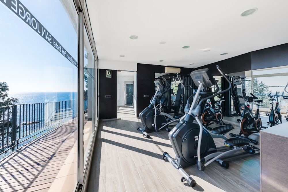 Park Hotel San Jorge & Spa by Escampa Hotels — Sports & recreation in Calonge, Catalonia