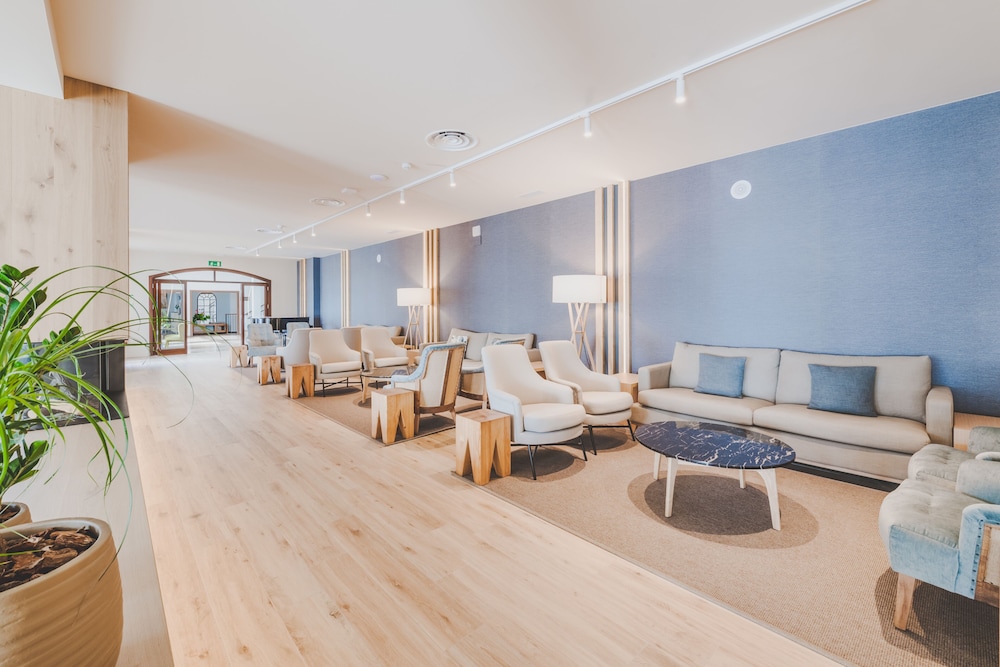 Park Hotel San Jorge & Spa by Escampa Hotels — Restaurant & bars in Calonge, Catalonia