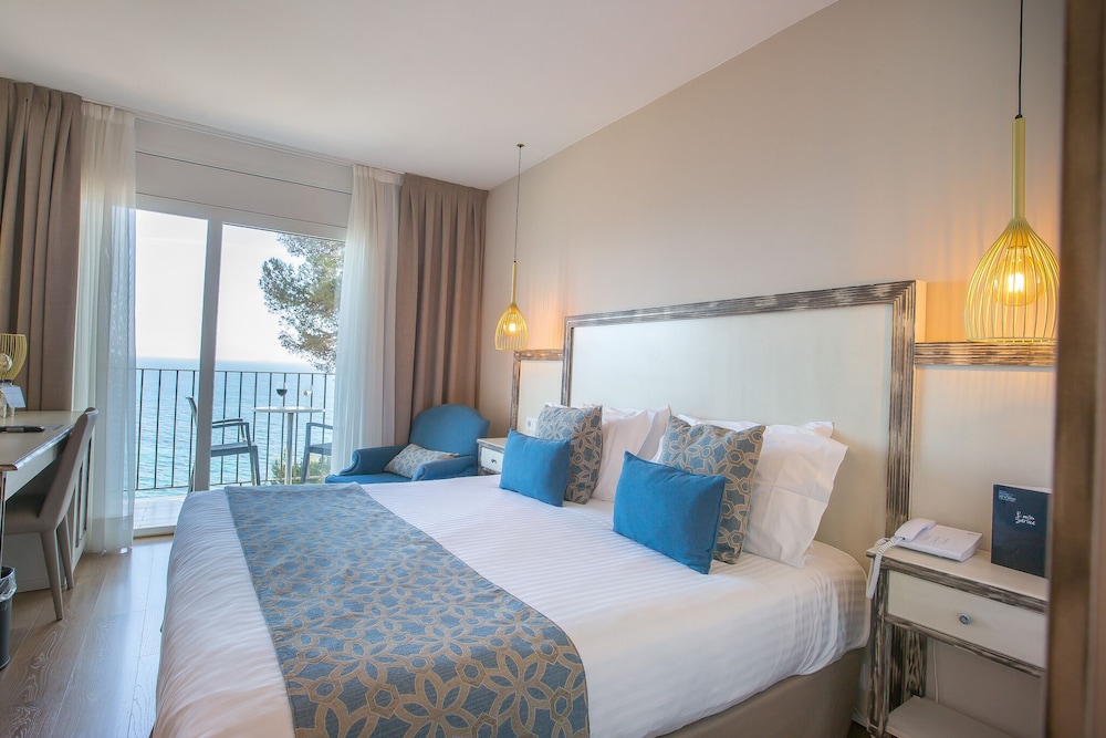Park Hotel San Jorge & Spa by Escampa Hotels — Hotel rooms in Calonge, Catalonia