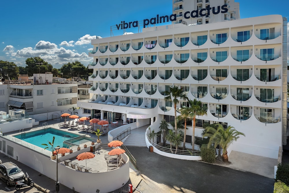 Hotel Vibra Palma Cactus — Hotel building in Playa de Palma, Balearic Islands