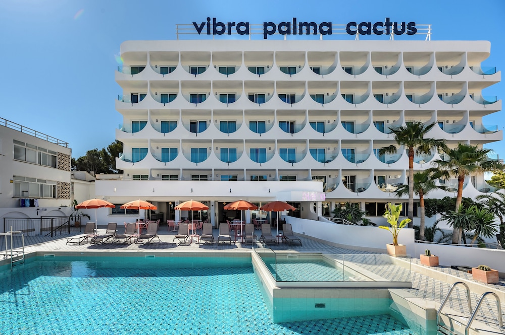 Hotel Vibra Palma Cactus — Hotel building in Playa de Palma, Balearic Islands
