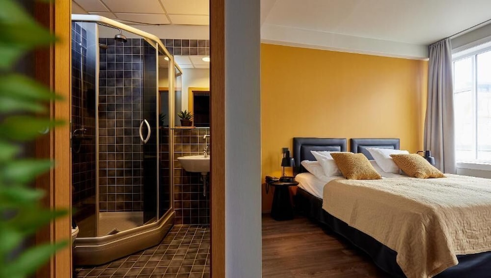 Hotel Fron — Hotel rooms in Reykjavik, Capital Region