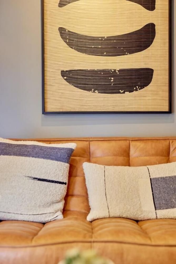 Hotel Fron — Hotel rooms in Reykjavik, Capital Region