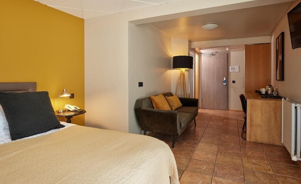 Hotel Fron — Hotel rooms in Reykjavik, Capital Region