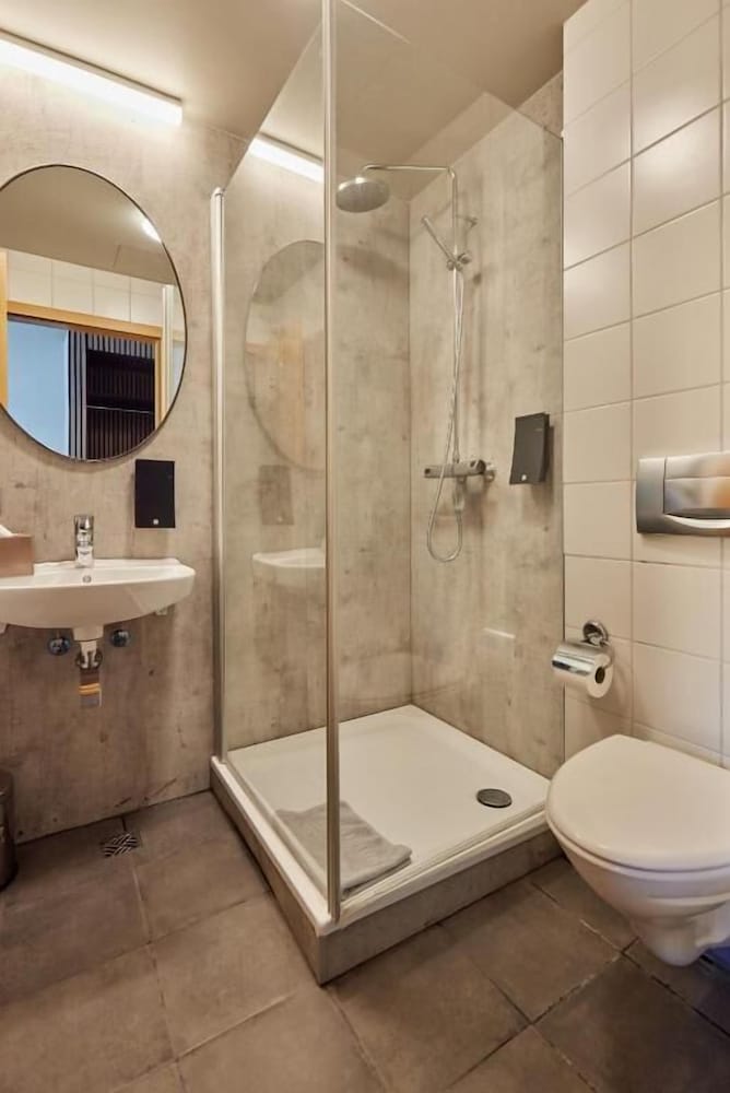Hotel Fron — Hotel rooms in Reykjavik, Capital Region