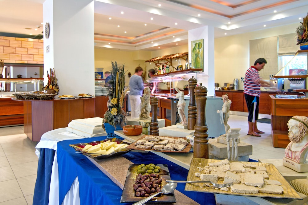 Sun Palace Hotel - All inclusive — Restaurant & bars in Faliraki, South Aegean