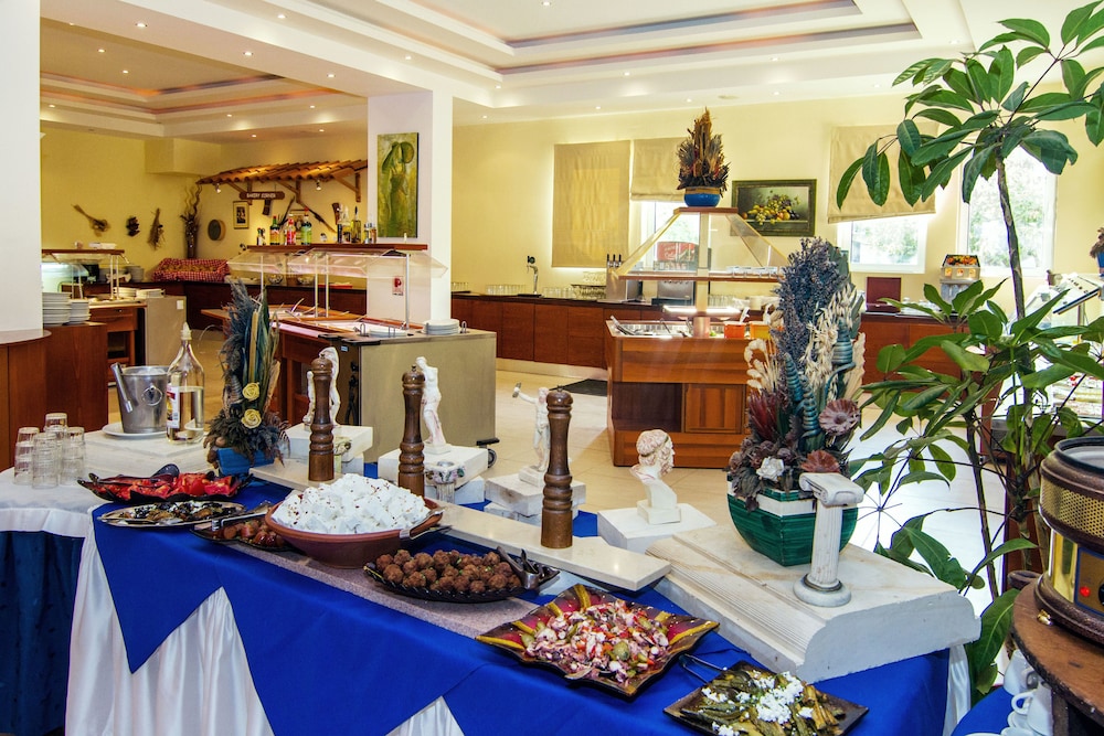 Sun Palace Hotel - All inclusive — Restaurant & bars in Faliraki, South Aegean
