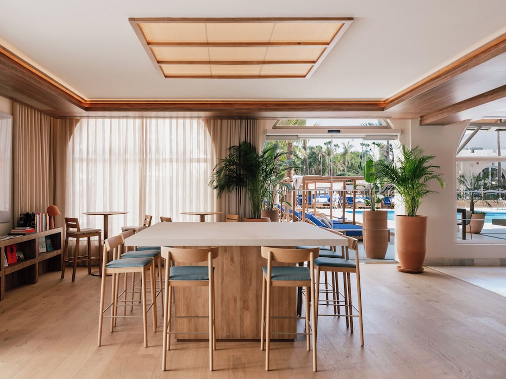 ME Marbella by Meliá — Restaurant & bars in Marbella, Andalusia