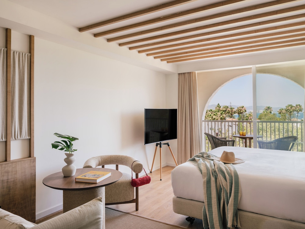 ME Marbella by Meliá — Hotel rooms in Marbella, Andalusia