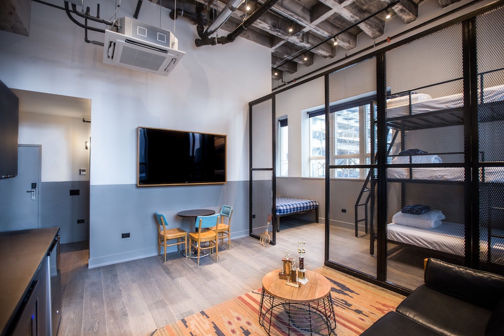 The Chicago Hotel Collection River North — Main photo in Chicago, Illinois