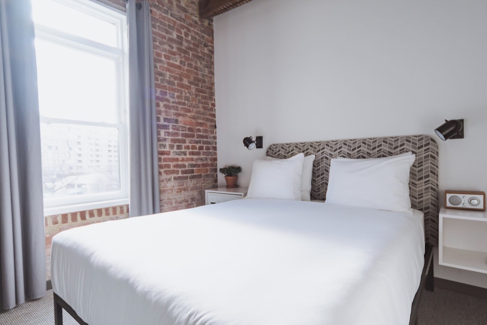 Hotel Hive — Hotel rooms in Washington, District of Columbia