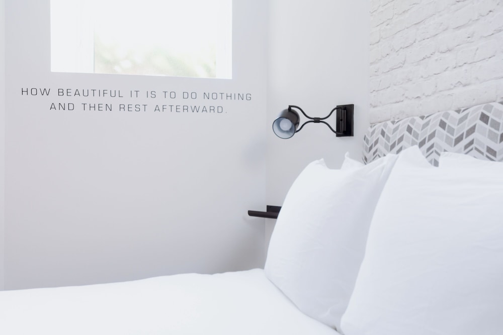 Hotel Hive — Hotel rooms in Washington, District of Columbia