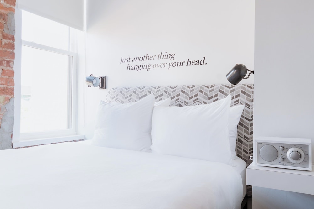 Hotel Hive — Hotel rooms in Washington, District of Columbia