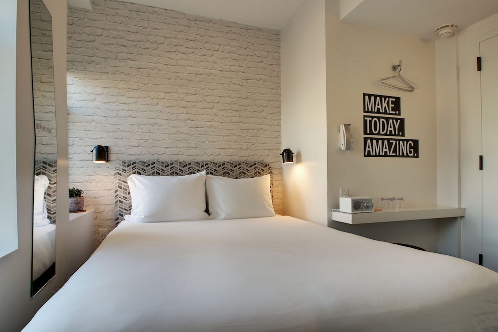 Hotel Hive — Hotel rooms in Washington, District of Columbia
