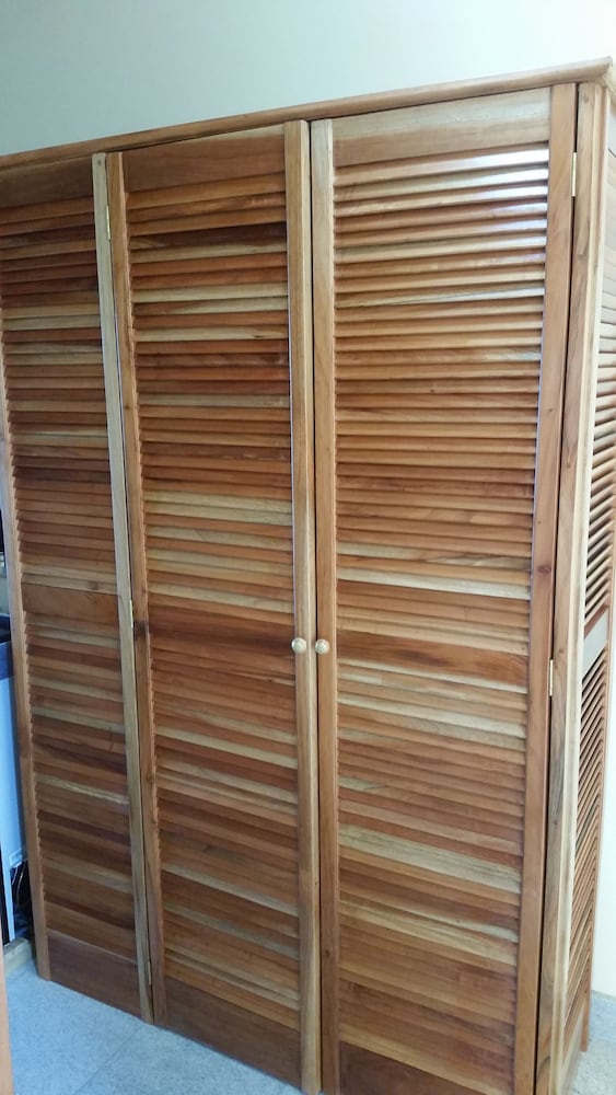 Charela Inn Hotel — Hotel rooms in Negril