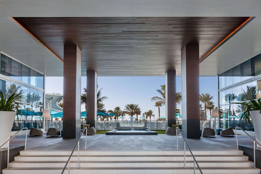 Wyndham Grand Clearwater Beach — Hotel building in Clearwater, Florida
