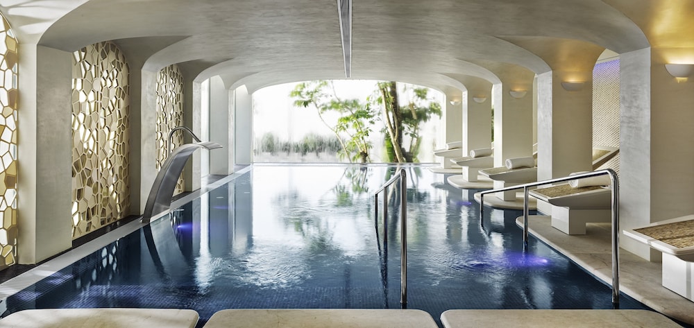Puente Romano Marbella — Facilities in Marbella, Andalusia