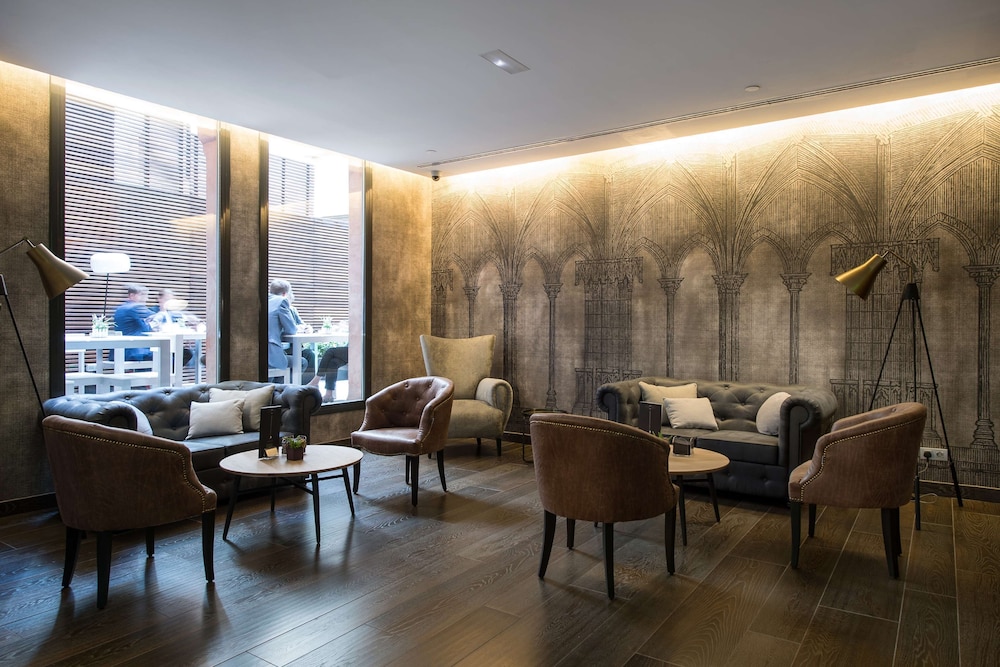 Catalonia Catedral Hotel — Restaurant & bars in Barcelona, Catalonia
