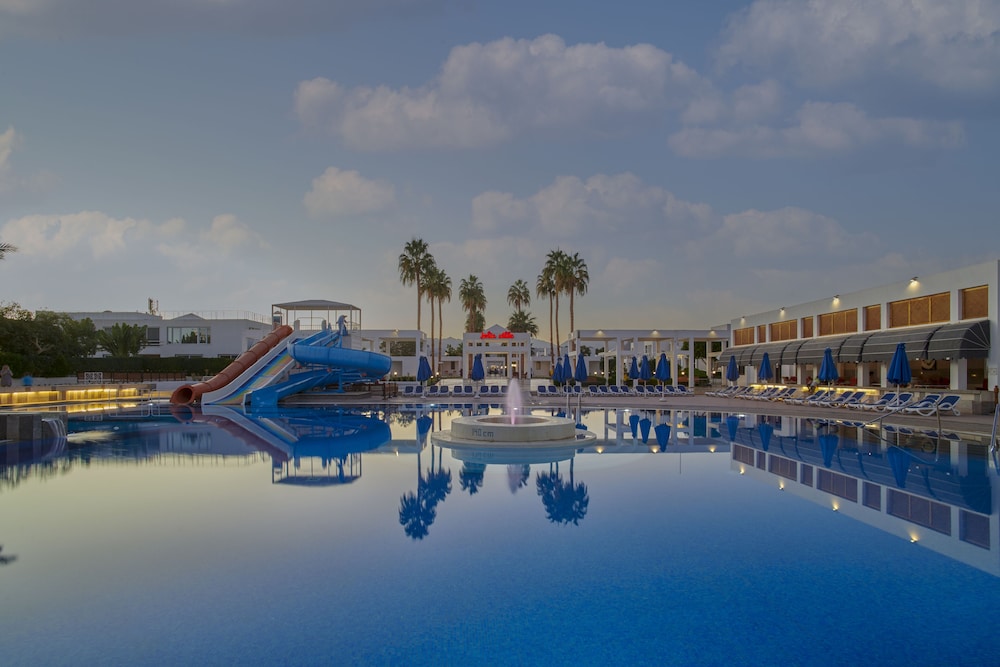 Jolie Ville Resort & Casino Sharm El Sheikh — Swimming pool in Sharm El Sheikh, Red Sea