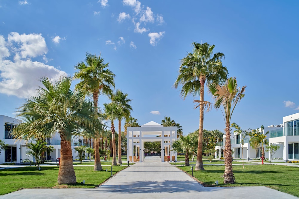 Jolie Ville Resort & Casino Sharm El Sheikh — Hotel building in Sharm El Sheikh, Red Sea