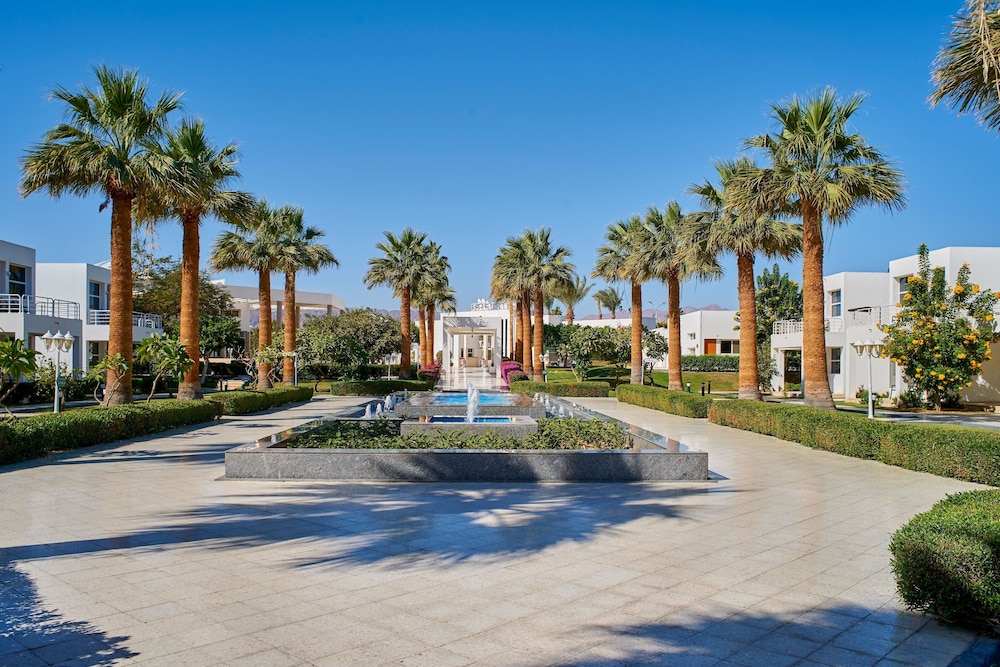 Jolie Ville Resort & Casino Sharm El Sheikh — Hotel building in Sharm El Sheikh, Red Sea