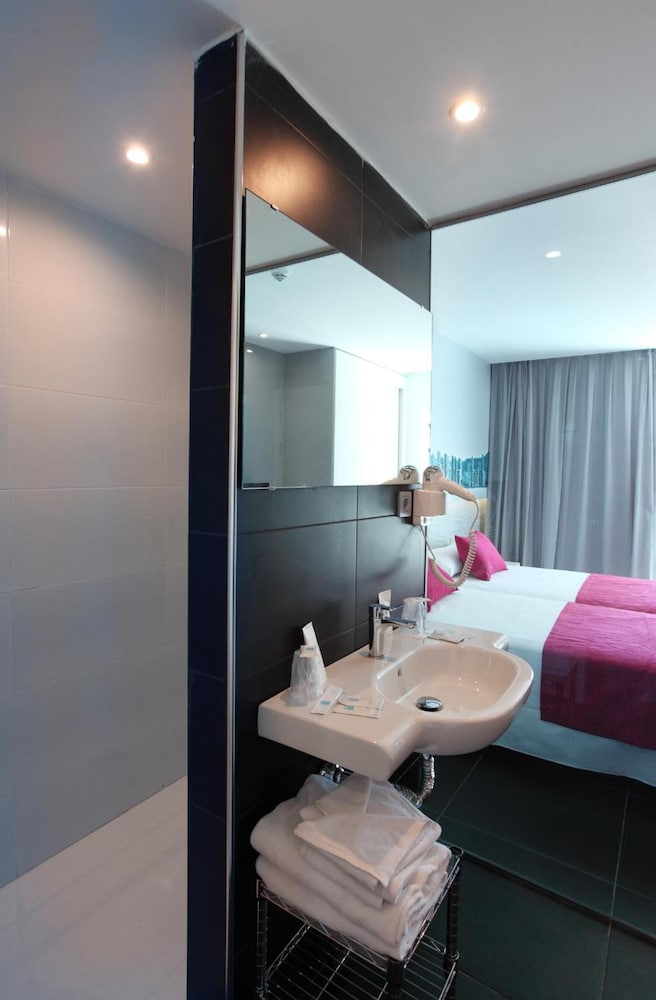 Hotel Agua Azul - Adults Only — Rooms in Benidorm, Valencian Community