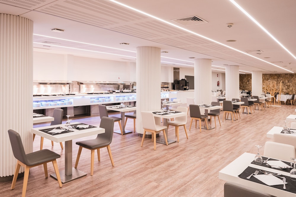 Hotel Agua Azul - Adults Only — Restaurant in Benidorm, Valencian Community