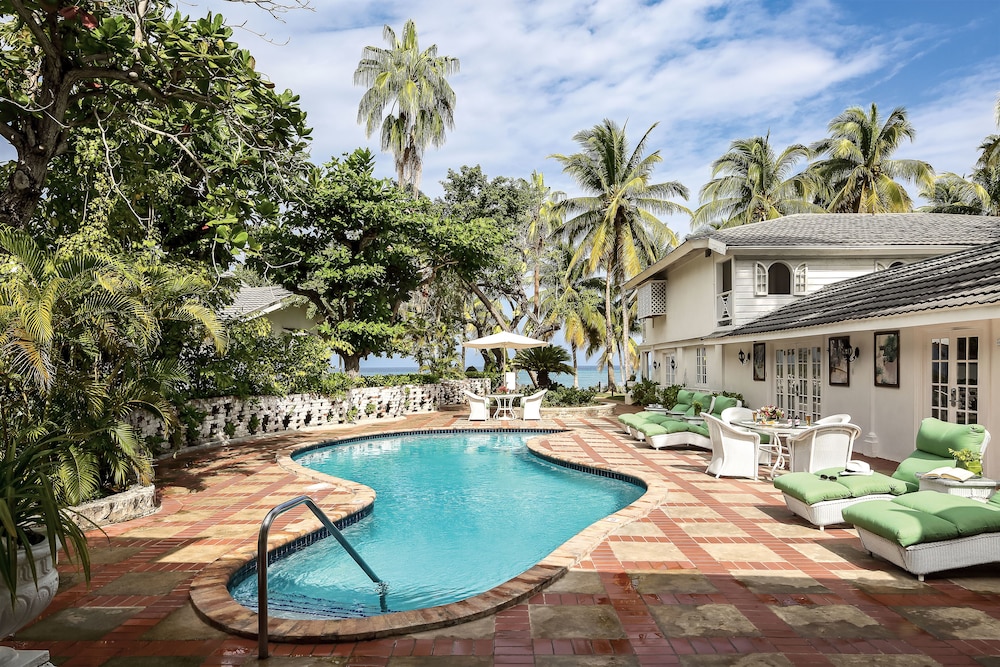 Half Moon — Swimming pool in Montego Bay