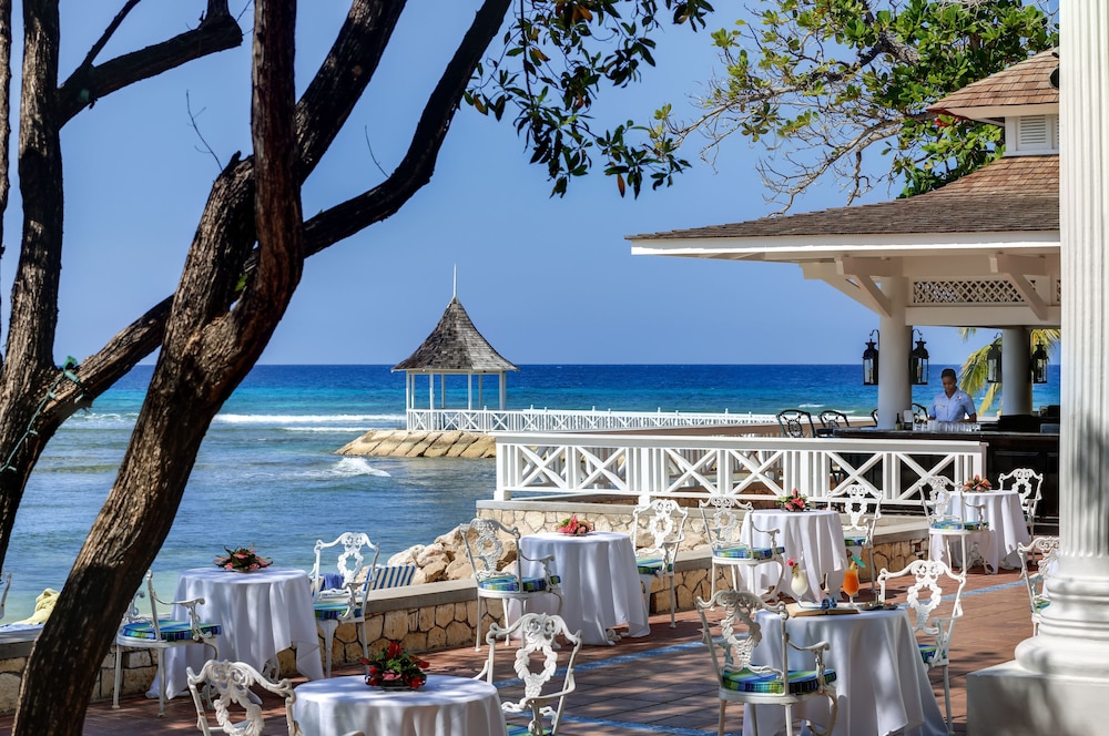 Half Moon — Restaurant & bars in Montego Bay