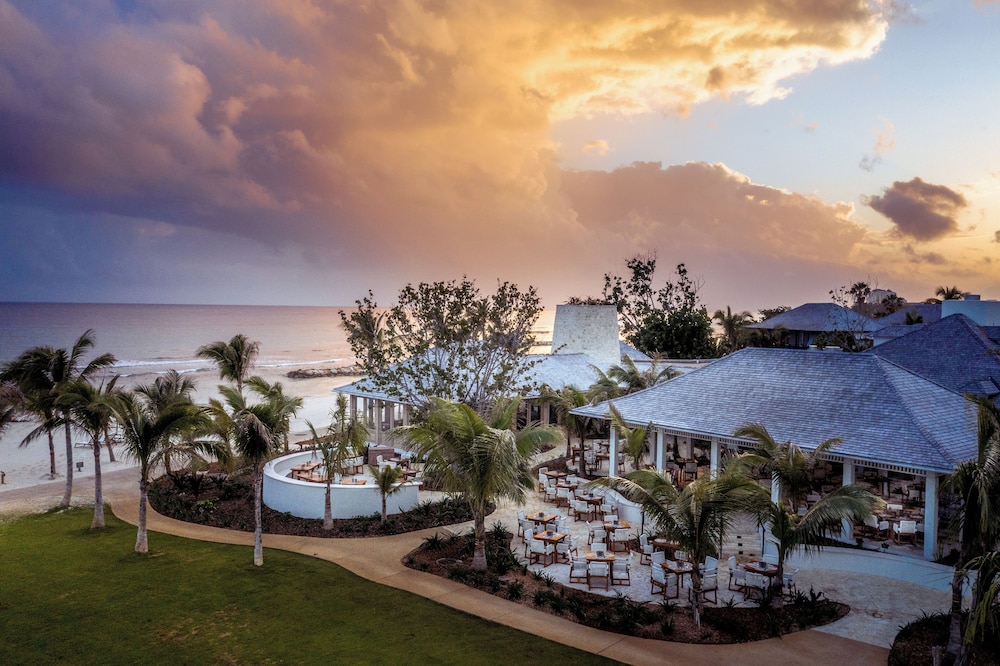 Half Moon — Restaurant & bars in Montego Bay