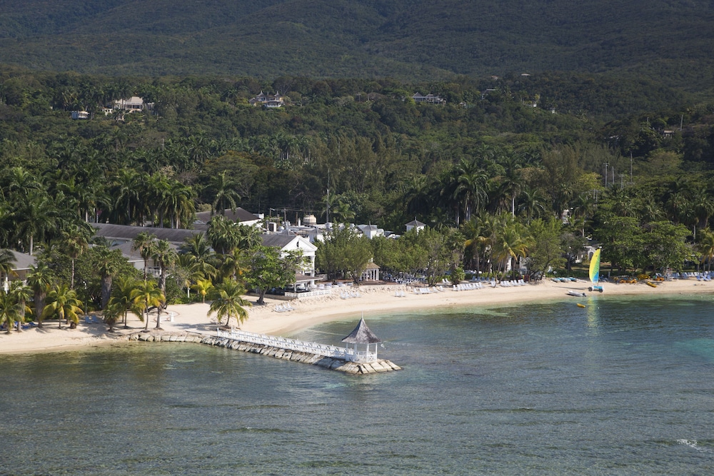 Half Moon — Beach in Montego Bay