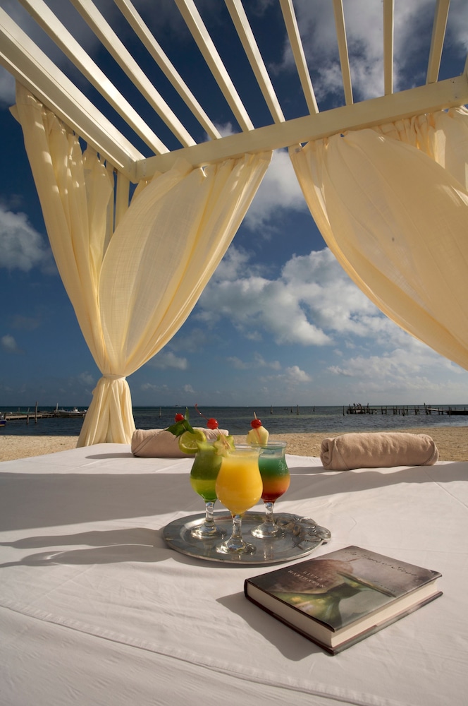 Ocean Spa Hotel – All Inclusive — Beach in Cancun, Quintana Roo