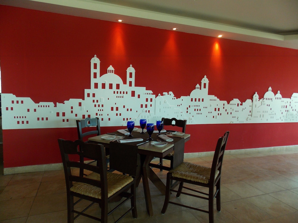 Ocean Spa Hotel – All Inclusive — Restaurant & bars in Cancun, Quintana Roo