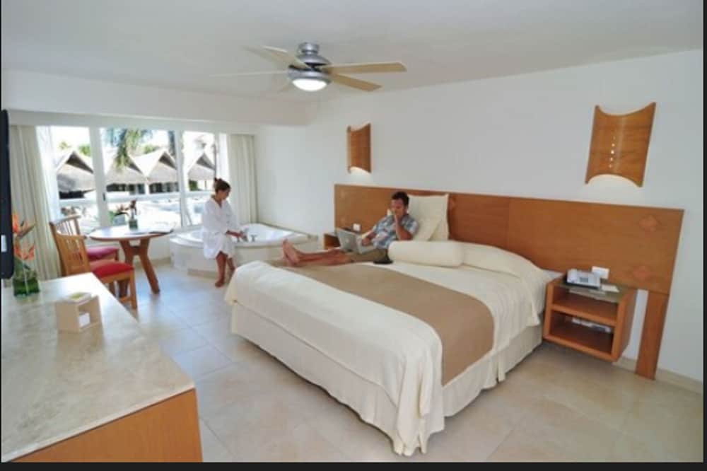 Ocean Spa Hotel – All Inclusive — Hotel rooms in Cancun, Quintana Roo