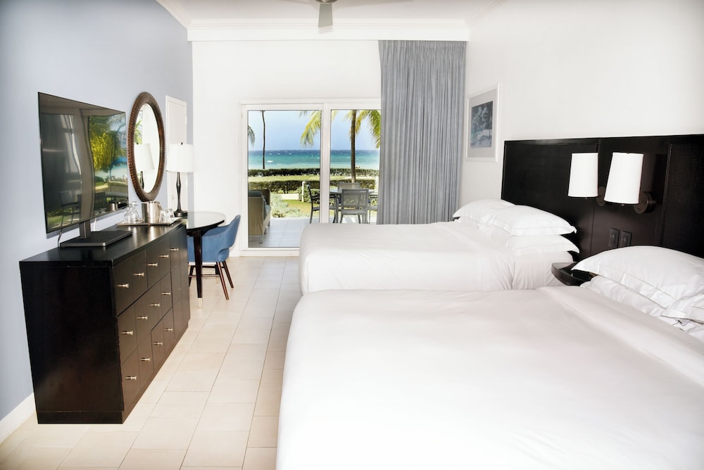 Dreams Rose Hall Resort & Spa - All Inclusive — Hotel rooms in Montego Bay