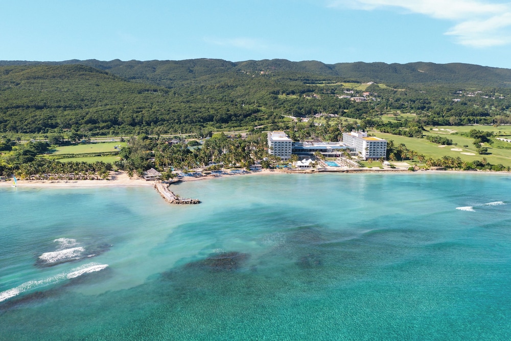 Dreams Rose Hall Resort & Spa - All Inclusive — Beach in Montego Bay