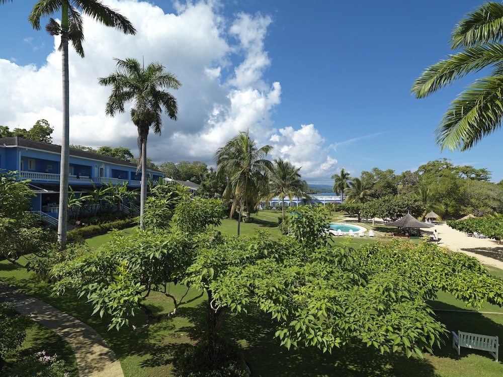 Jamaica Inn — Ocho Rios