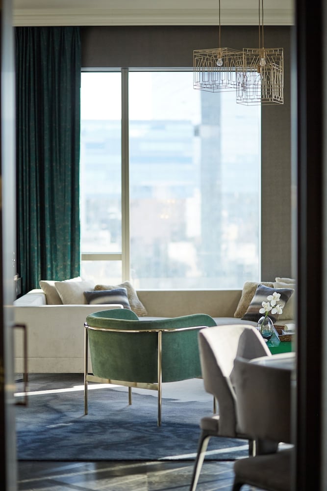 Hotel Indigo Los Angeles Downtown by IHG — Hotel rooms in Los Angeles, California