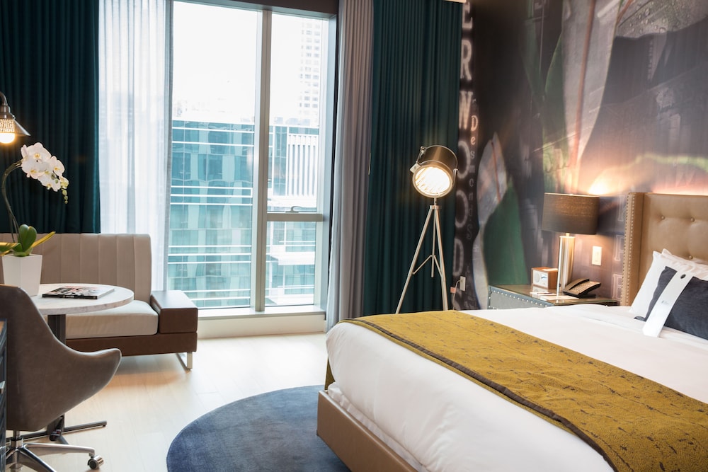 Hotel Indigo Los Angeles Downtown by IHG — Hotel rooms in Los Angeles, California