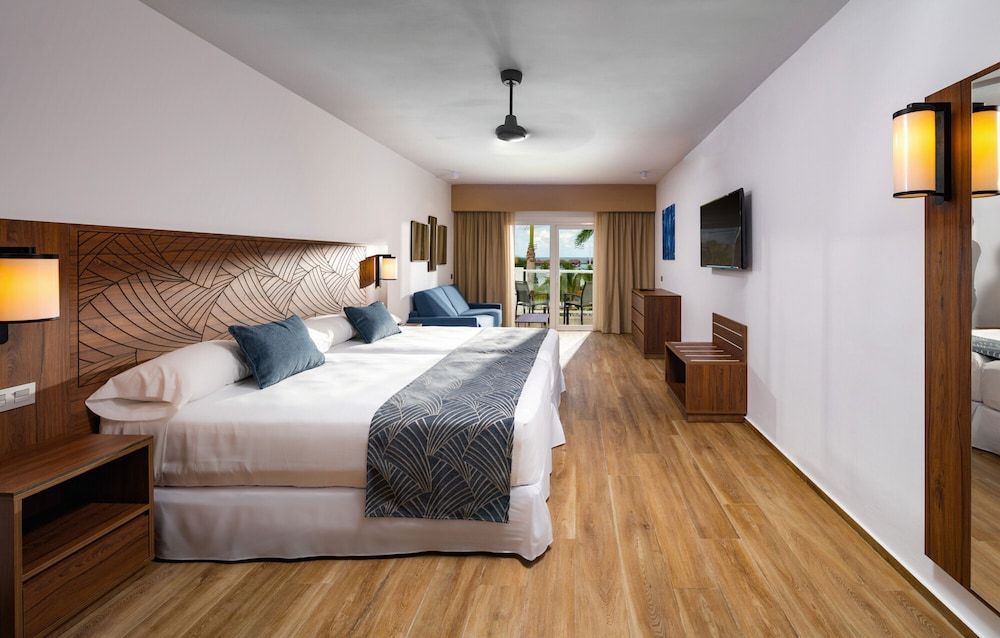 Hotel Riu Montego Bay - Adults Only - All Inclusive — Hotel rooms in Montego Bay