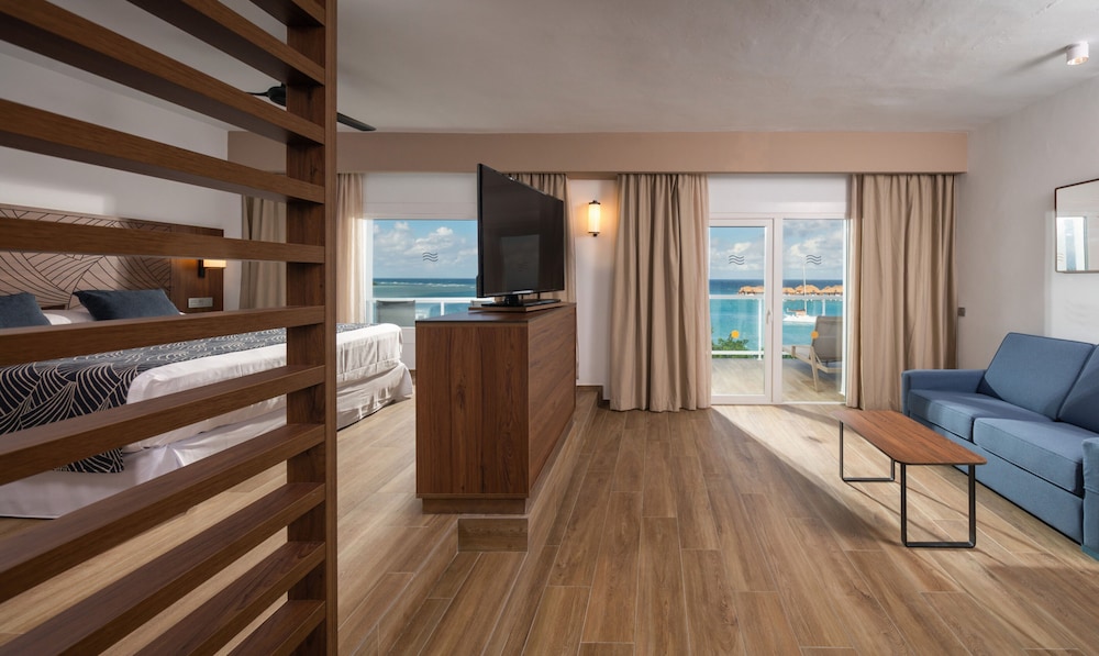 Hotel Riu Montego Bay - Adults Only - All Inclusive — Hotel rooms in Montego Bay