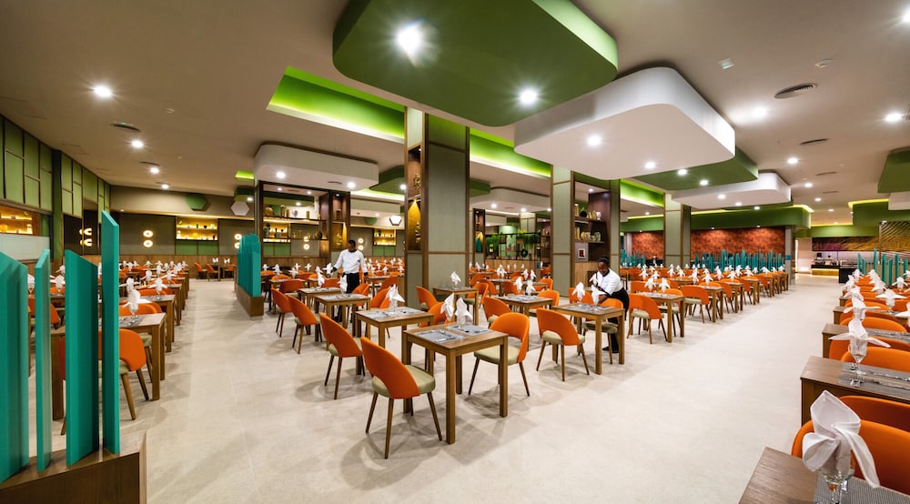 Hotel Riu Montego Bay - Adults Only - All Inclusive — Restaurant & bars in Montego Bay