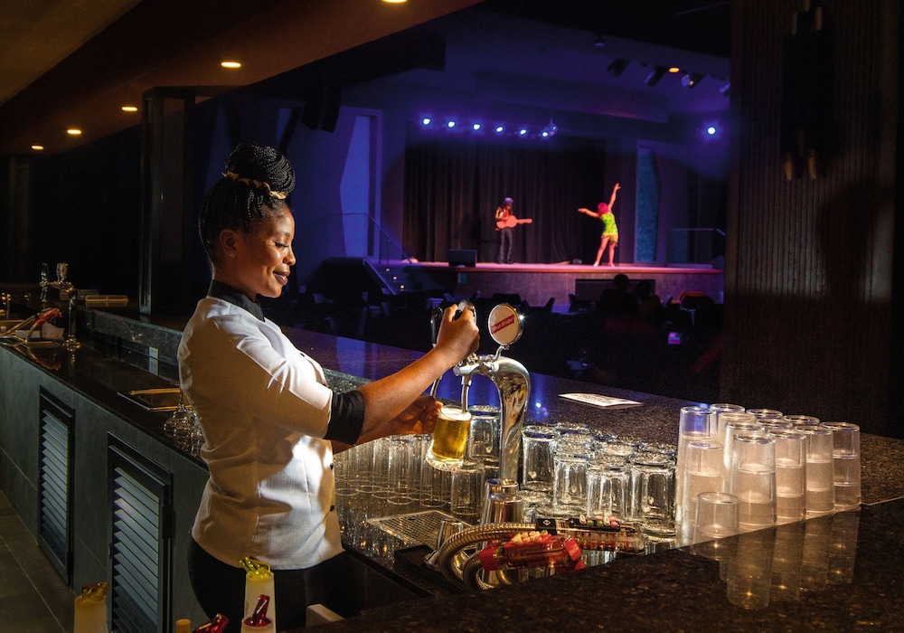 Hotel Riu Montego Bay - Adults Only - All Inclusive — Restaurant & bars in Montego Bay