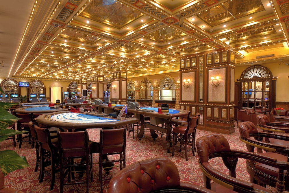 Sonesta Hotel Tower & Casino Cairo — Restaurant & bars in Cairo, Cairo